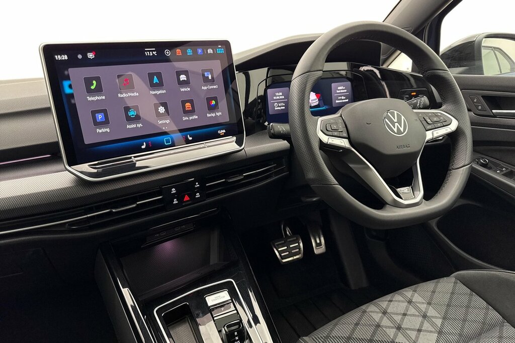 Volkswagen Golf Hatch Black Edition 2.0 Tdi 150 Ps 7-Speed Dsg 5 D Blue #2