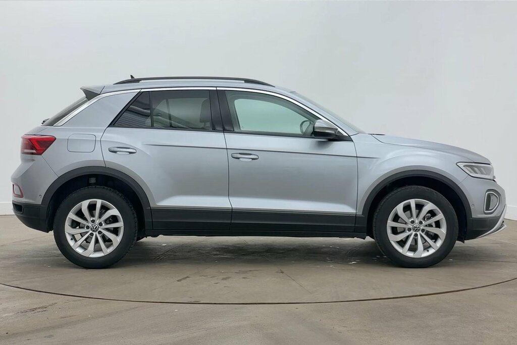 Volkswagen T-Roc Match 1.5 Tsi 150Ps 7-Speed Dsg Silver #4