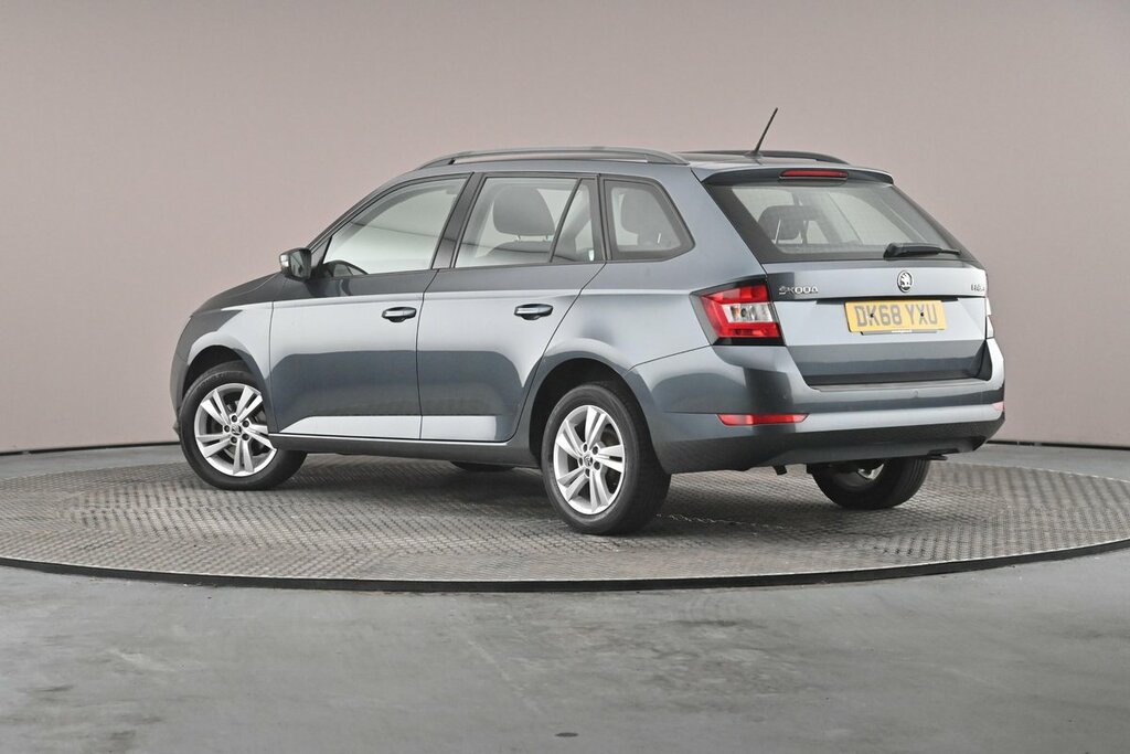 Skoda Fabia Se 1.0 Mpi 75 Ps 5G Man Grey #3