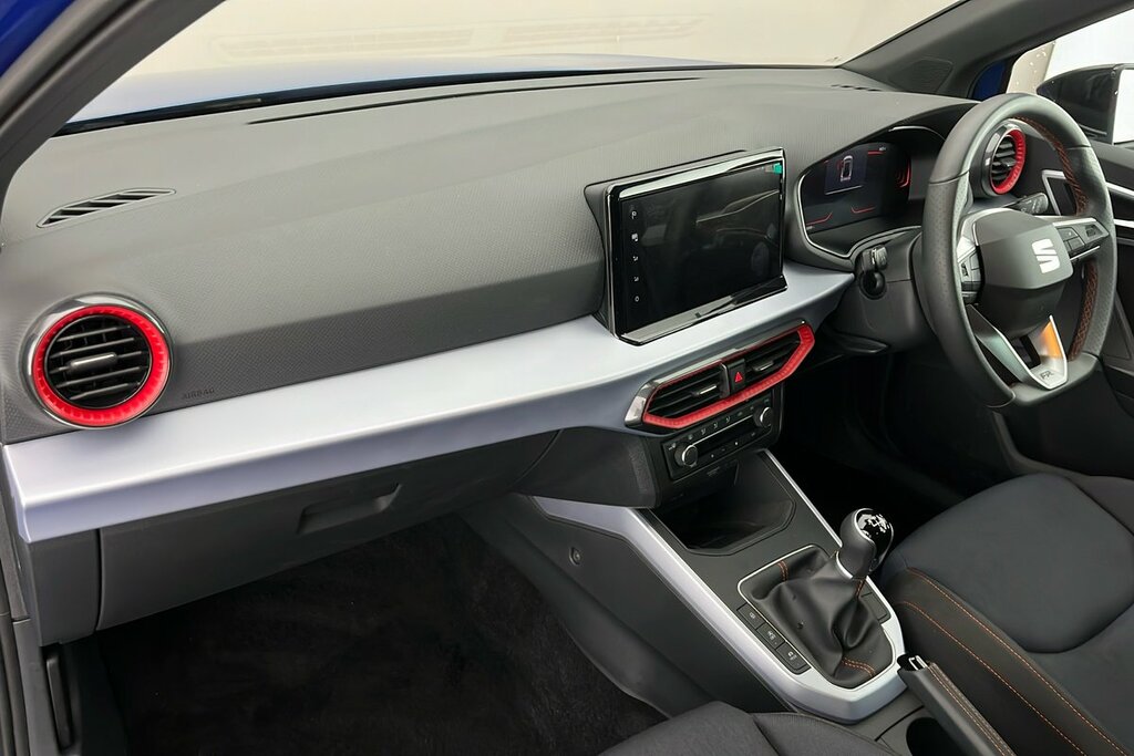 Seat Arona Fr 1.0 Tsi 115 6-Speed Blue #2