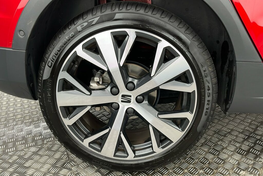 Seat Arona Xperience Lux 1.0 Tsi 115 7-Speed Red #5