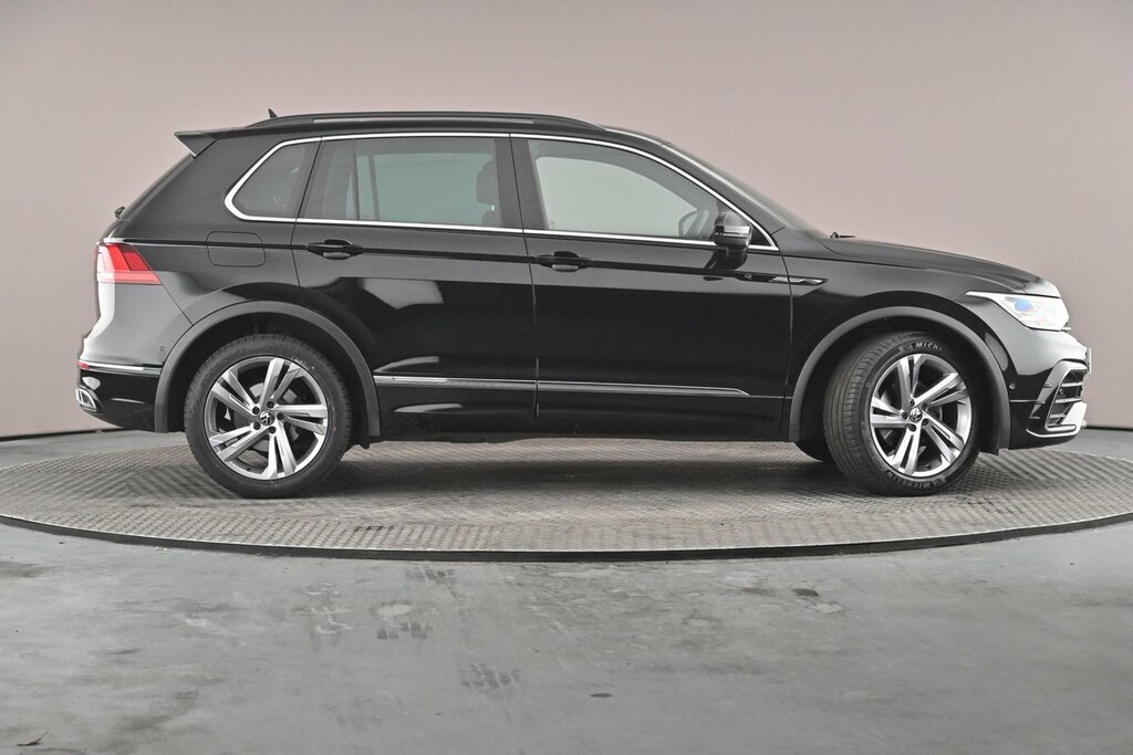 Volkswagen Tiguan R-line Edition 1.5 Tsi 150Ps 7-Speed Dsg WR23YFE Black #2