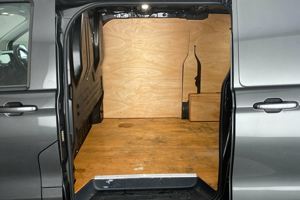 Volkswagen Transporter 2.0 Tdi T28 Commerce Pro Fwd Swb Euro 6 Ss Black #9