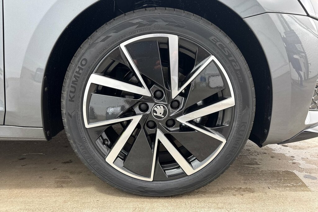Skoda Octavia Sportline 1.5 Tsi E-tec 150 Ps Dsg Grey #4