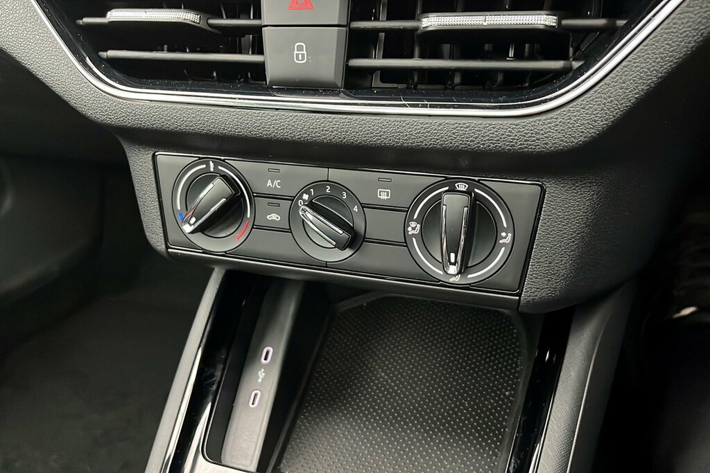 Skoda Scala 1.5 Tsi Monte Carlo Dsg Euro 6 Ss Black #18