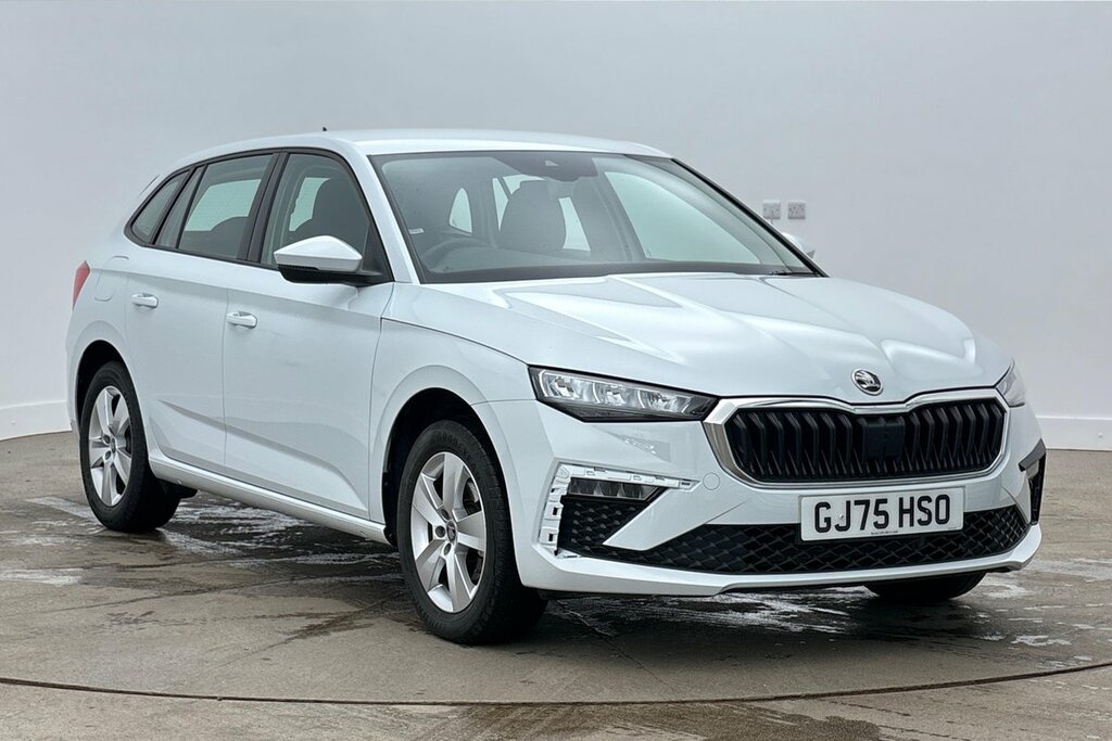 Skoda Scala Se Edition 1.0 Tsi 116 Ps Dsg White