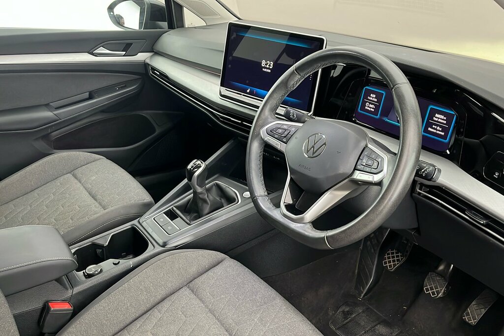 Volkswagen Golf Hatch Match 1.5 Tsi 150Ps 6-Speed Black #6