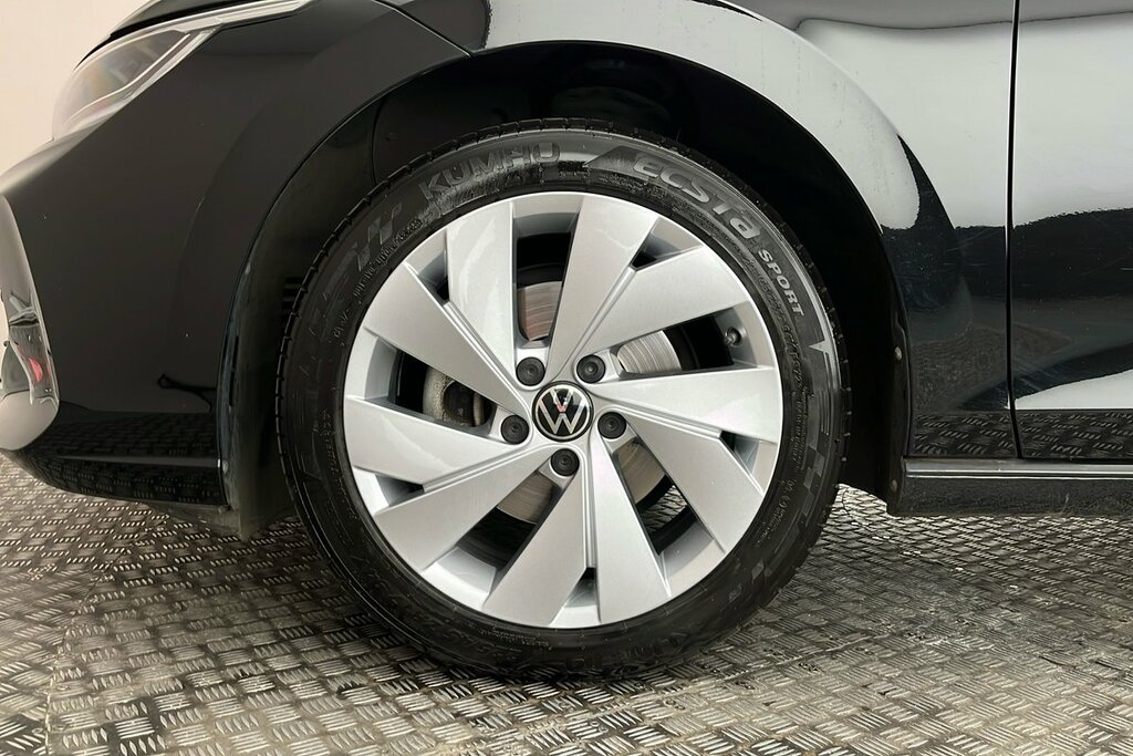 Volkswagen Golf Hatch Match 1.5 Tsi 150Ps 6-Speed Black #5