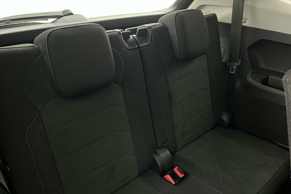 Volkswagen Tiguan Allspace 1.5 Tsi Life Suv Euro 6 Ss 1 Blue #13