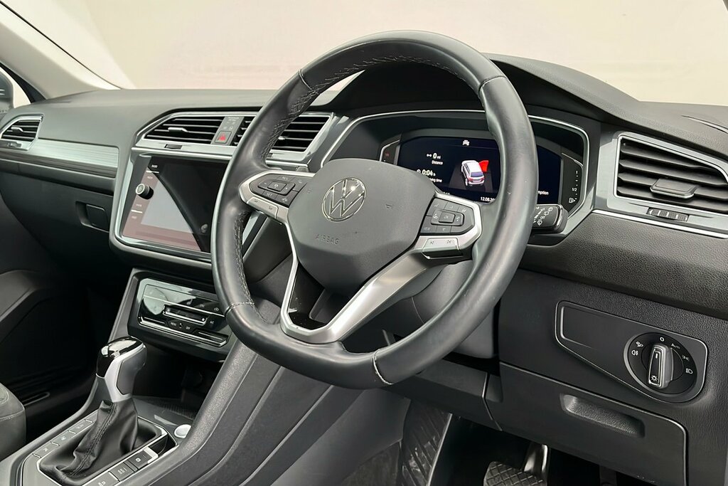 Volkswagen Tiguan Allspace Elegance 1.5 Tsi 150Ps 7-Speed Dsg Grey #6