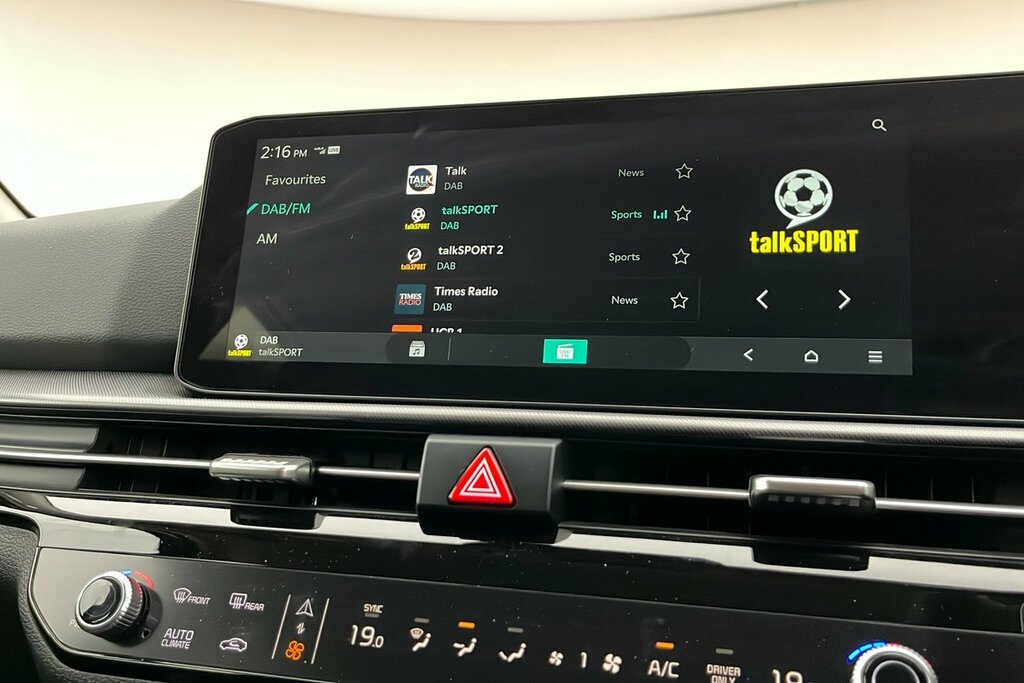 Kia Sportage 1.6 H T Gdi Gt Line S Suv Hybrid Black #16