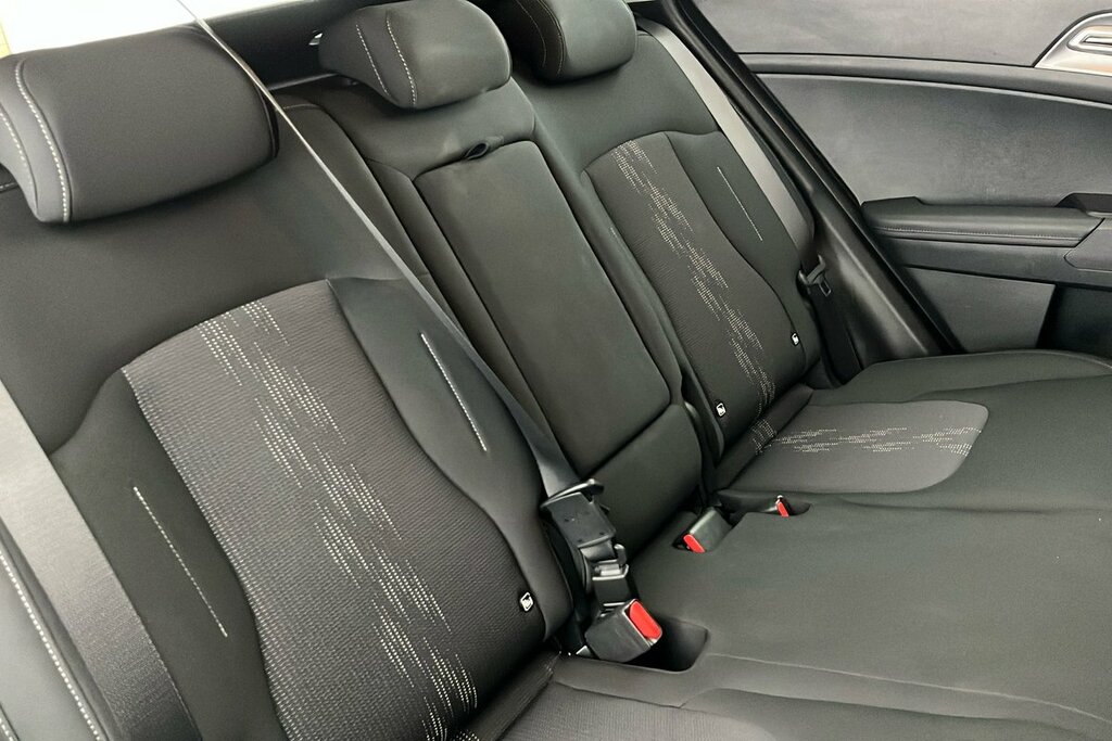 Kia Sportage 1.6 H T Gdi Gt Line S Suv Hybrid Black #12