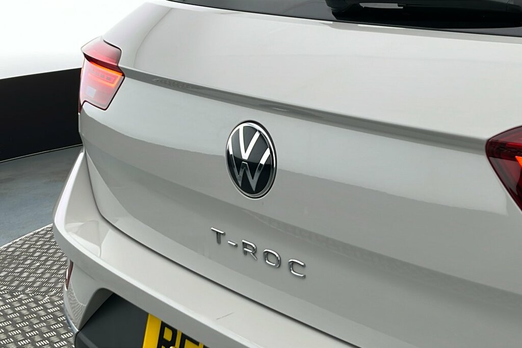 Volkswagen T-Roc 1.5 Tsi R-line Suv Dsg Euro 6 Ss 15 Grey #24