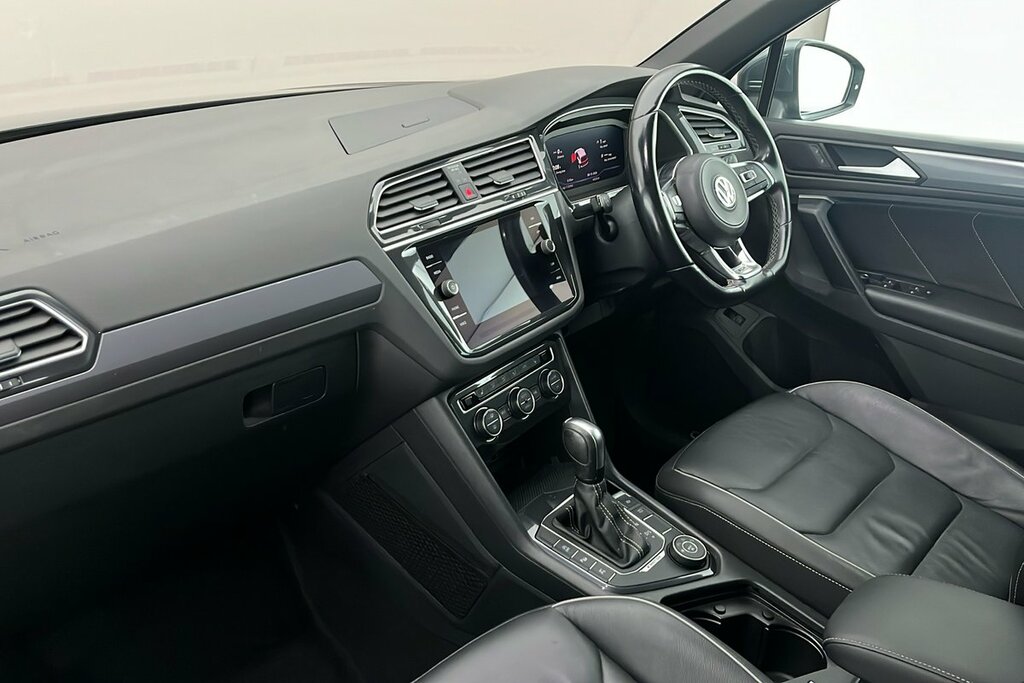 Volkswagen Tiguan R-line Tech 2.0 Tsi 4Motion 190Ps 7-Speed Dsg 5 Do Grey #2