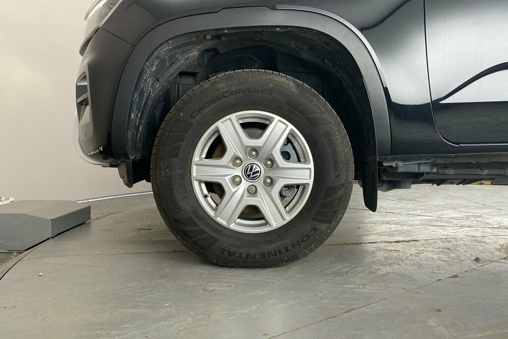 Volkswagen Amarok Life 170 Ps 2.0 Tdi 6Sp 4Motion Black #5