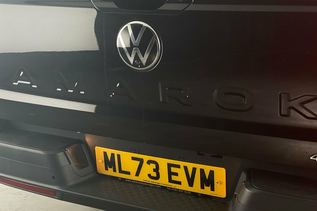 Volkswagen Amarok Dcab Pick Up Life 2.0 Tdi 205 4Motion  #24