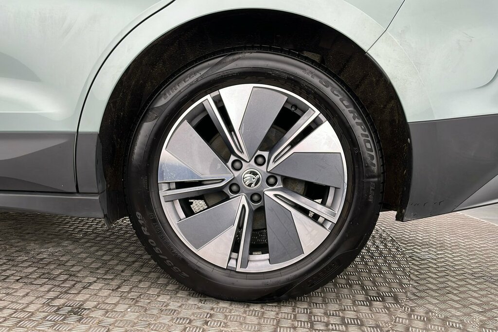 Skoda ENYAQ 80 Suite 82 Kwh 204 Ps Single Speed Silver #5