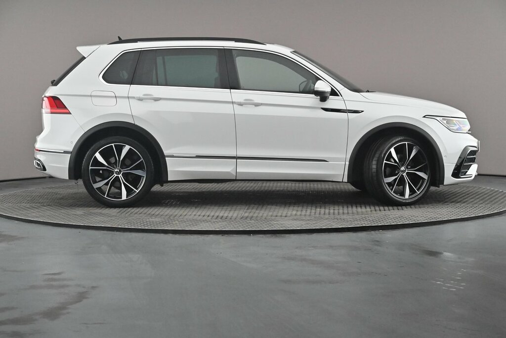 Volkswagen Tiguan R-line 1.5 Tsi 150Ps 7-Speed Dsg White #4
