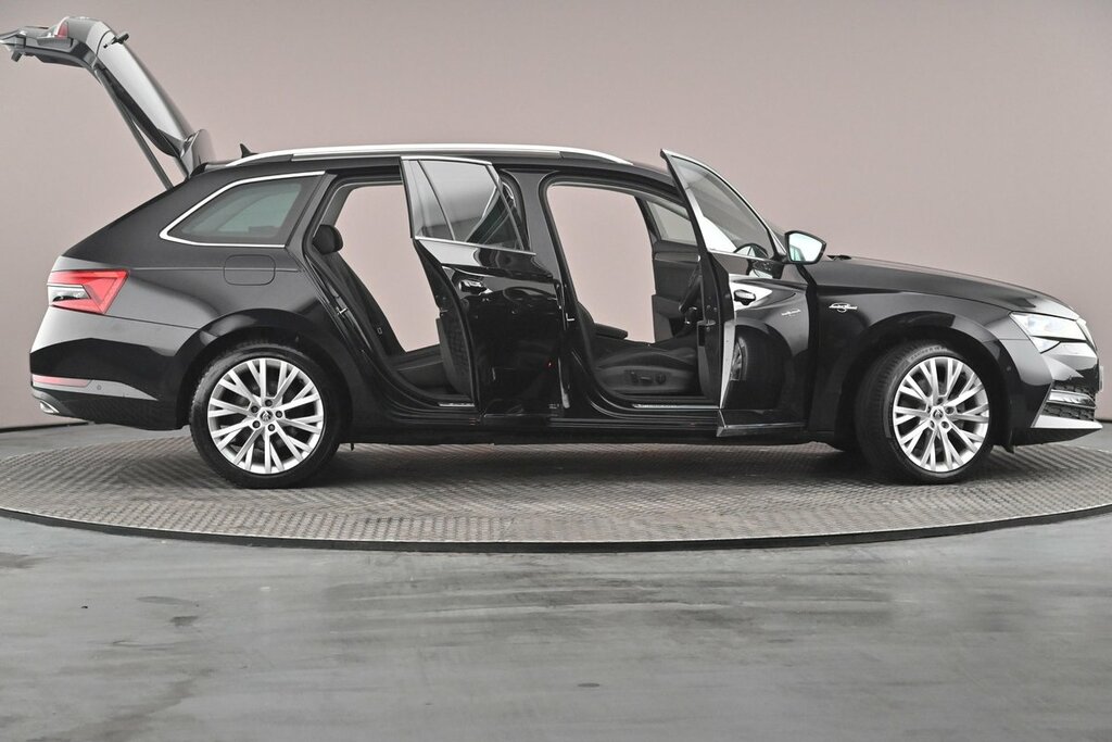 Skoda Superb Skoda Estate 2.0 Tdi Cr Se L Dsg Black #43