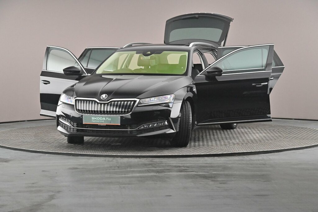 Skoda Superb Skoda Estate 2.0 Tdi Cr Se L Dsg Black #37