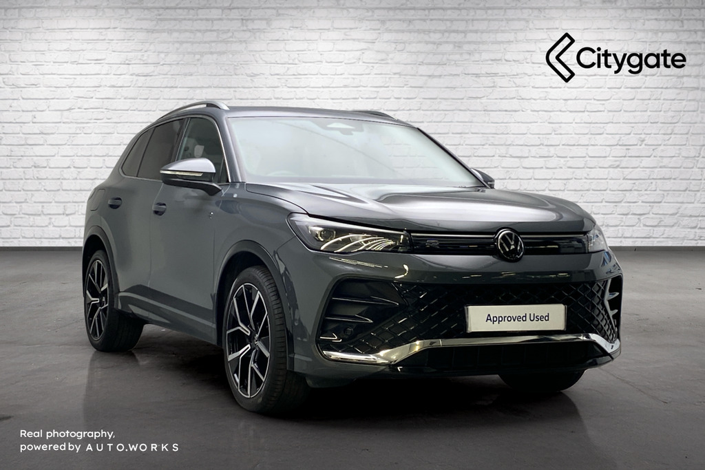 Volkswagen Tiguan R-line 1.5 Etsi 150 Ps 7-Speed Dsg Grey