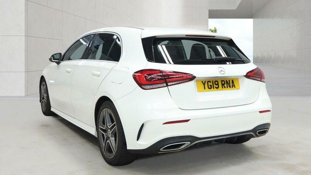 Mercedes-Benz A Class 1.5 A180d Amg Line 7G-dct Euro 6 Ss YG19RNA White #3