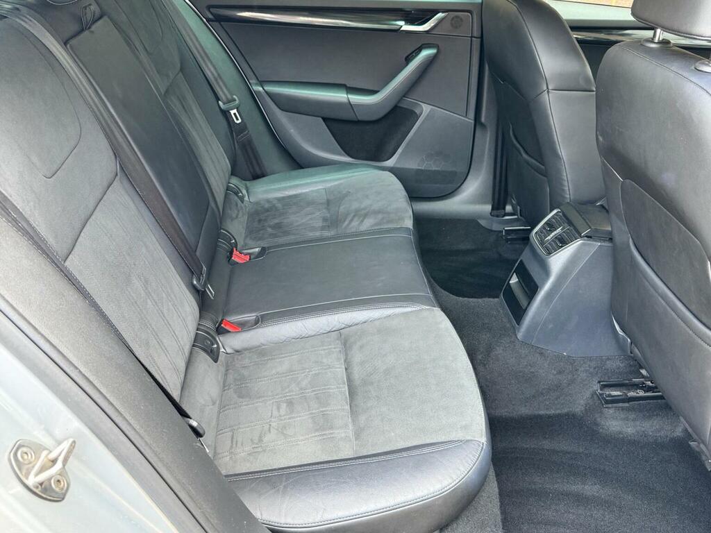 Skoda Octavia 2.0 Tdi Se L Dsg Euro 6 Ss SH19BVX Silver #6