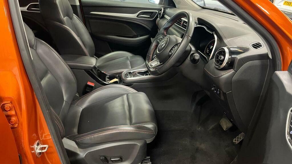 MG ZS 1.0 T-gdi Exclusive Euro 6 Orange #4