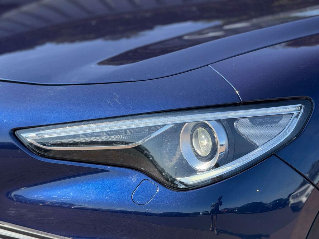 Alfa Romeo Stelvio Speciale Blue #4