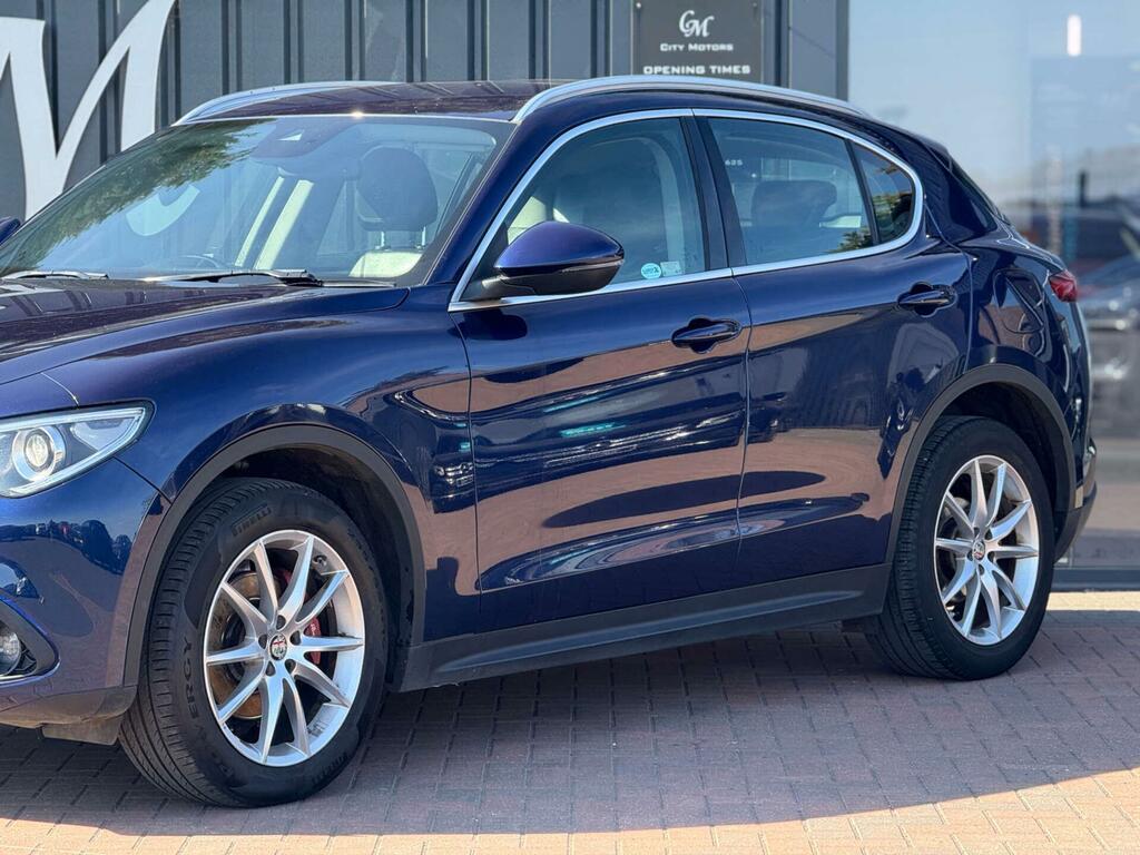 Alfa Romeo Stelvio Speciale Blue #2
