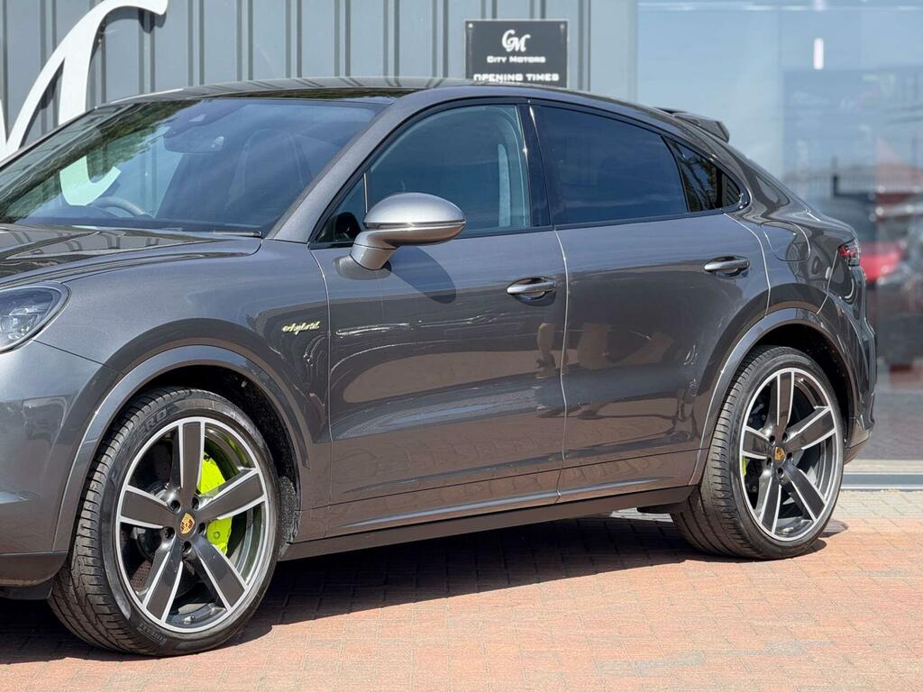 Porsche Cayenne 4.0 V8 E-hybrid 14.1Kwh Turbo S Tiptronics 4Wd Eur Grey #2