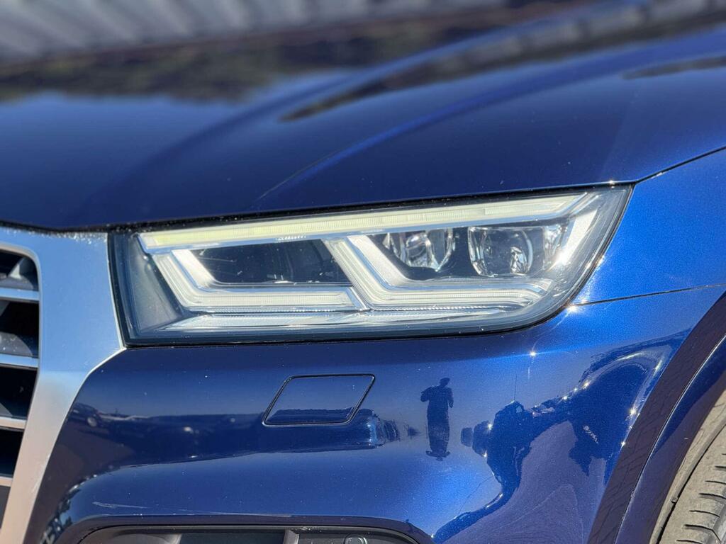 Audi Q5 S Line Blue #4
