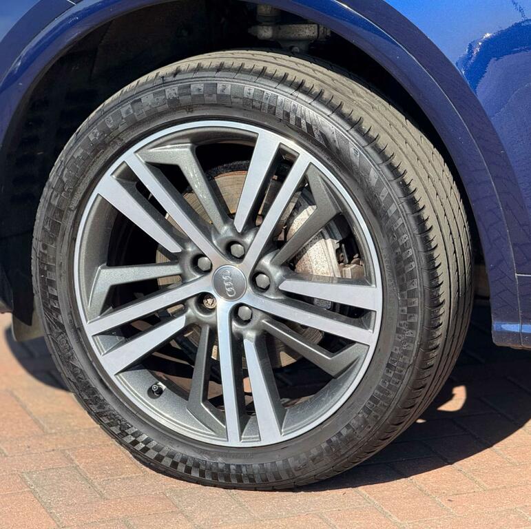 Audi Q5 S Line Blue #6