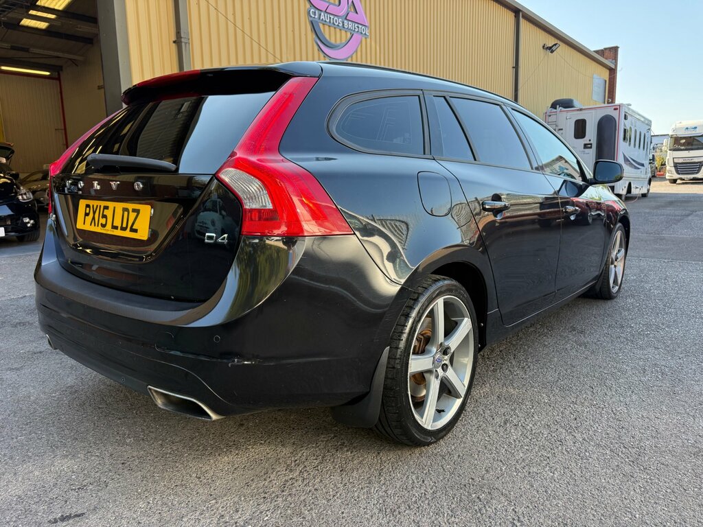 Volvo V60 2.0 D4 Business Edition Estate E Black #3
