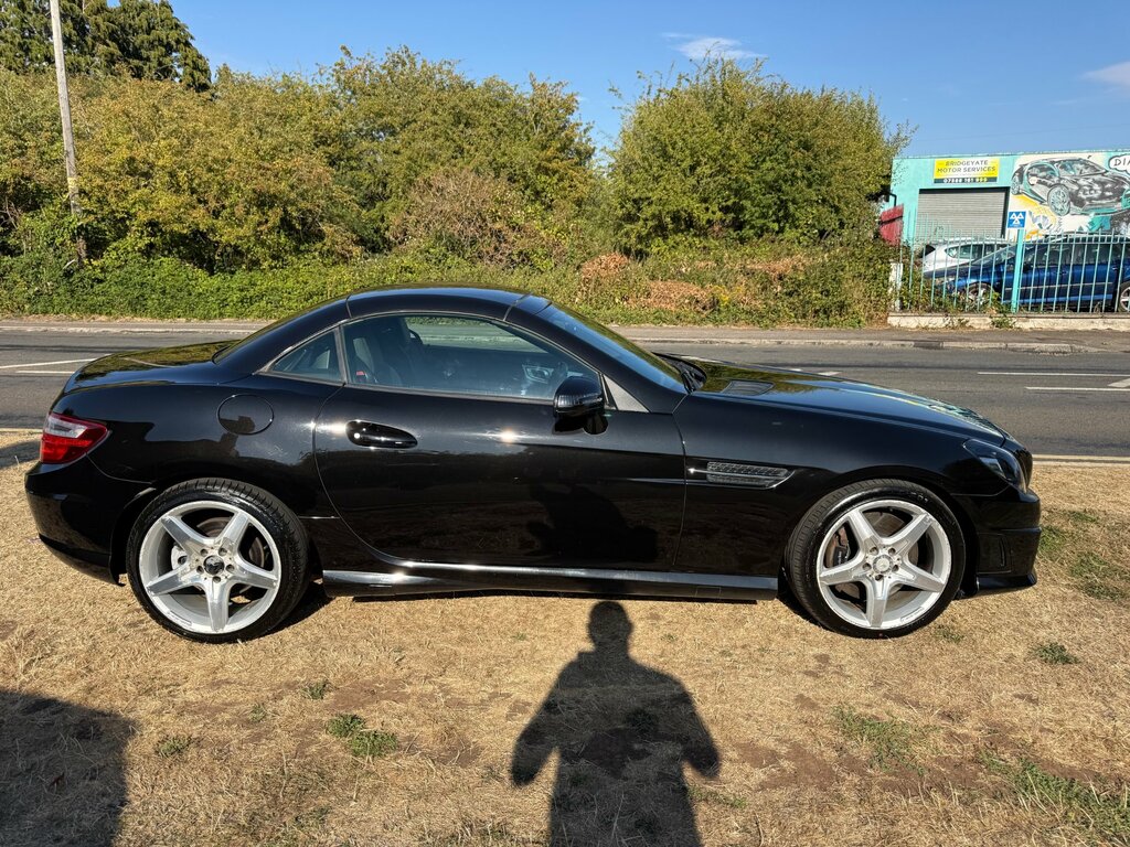 Mercedes-Benz SLK 2.1 Slk250 Cdi Amg Sport Convertible G- Black
