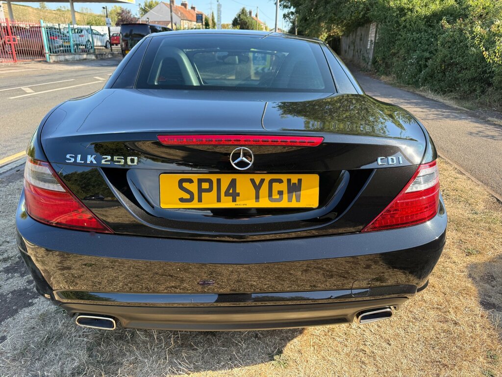 Mercedes-Benz SLK 2.1 Slk250 Cdi Amg Sport Convertible G- Black #3