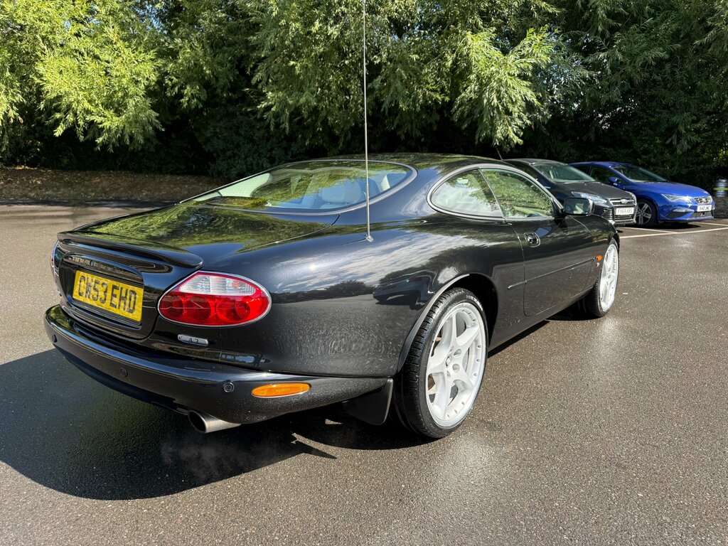Jaguar XKR 4.2 V8 Supercharged Stunning Looking Car Great Con CW53EHD Black #2