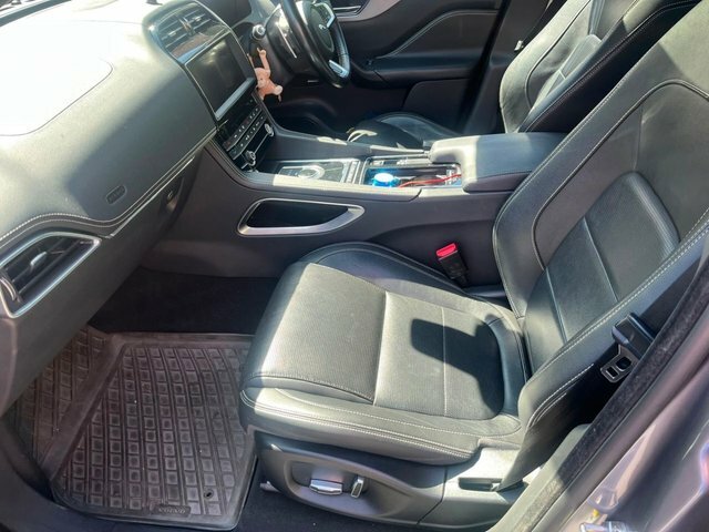 Jaguar F-Pace D180 Chequered Flag Suv BJ69HMV Grey #3