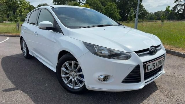 Ford Focus 2014 1.6 Tdci Titanium Navigator Hatchback Die CF14FPJ White