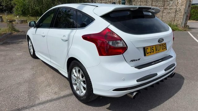 Ford Focus 2014 1.6 Tdci Titanium Navigator Hatchback Die CF14FPJ White #5