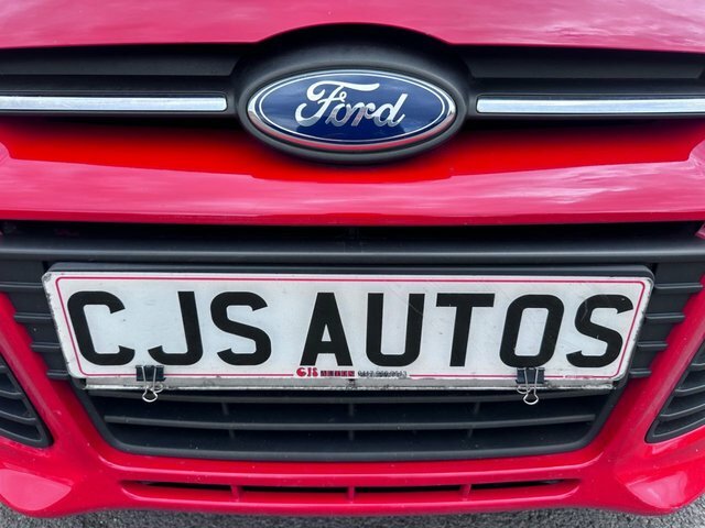 Ford Focus 2013 1.6 Tdci Zetec Hatchback Eu CV13YPZ Red #3