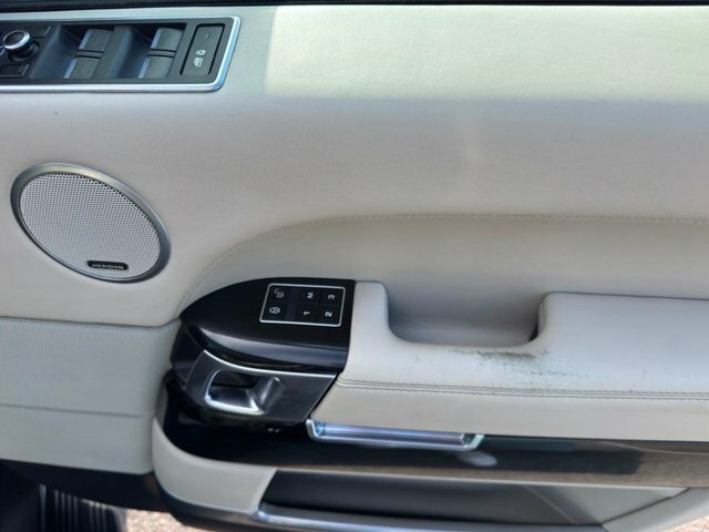 Land Rover Range Rover Silver #23