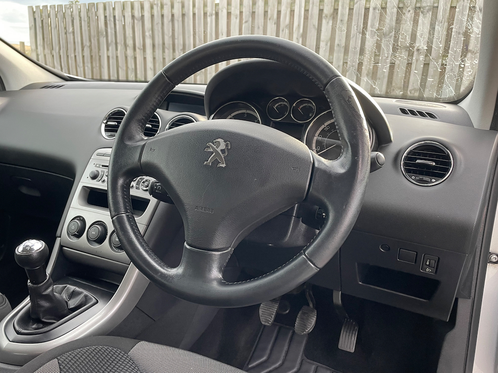 Peugeot 308 Estate 1.6 Hdi Access Euro 5 201212 Blue #15