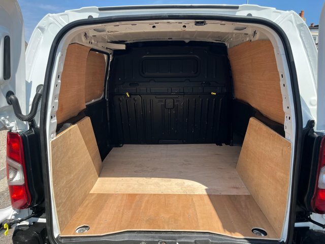 Peugeot Partner 1.5 Bluehdi 1000 Professional Standard Panel Van 5 White #22