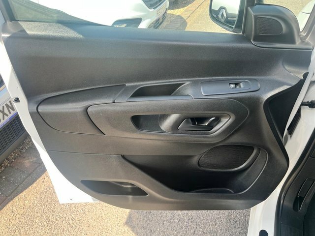 Peugeot Partner 1.5 Bluehdi 1000 Professional Standard Panel Van 5 White #18