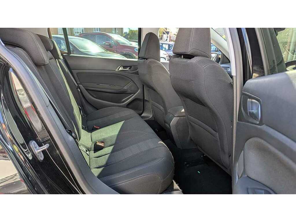 Peugeot 308 1.2 Puretech Allure Hatchback Eu Black #6
