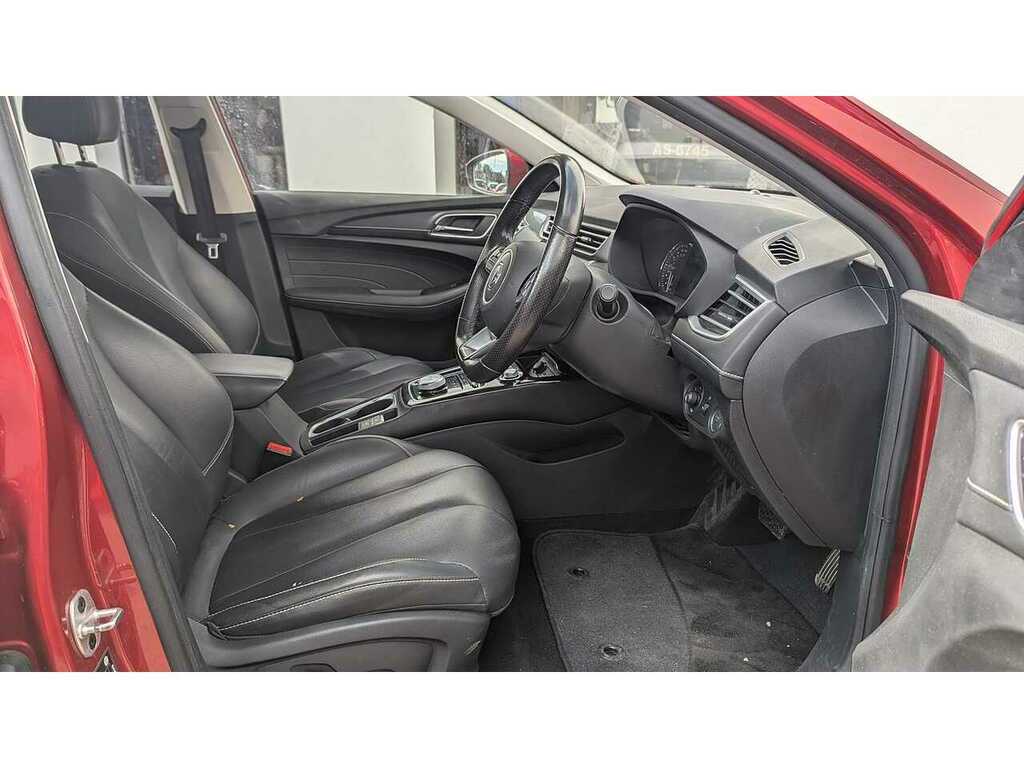 MG MG5 52.5Kwh Exclusive Estate 156 Ps VK71SRY Red #5