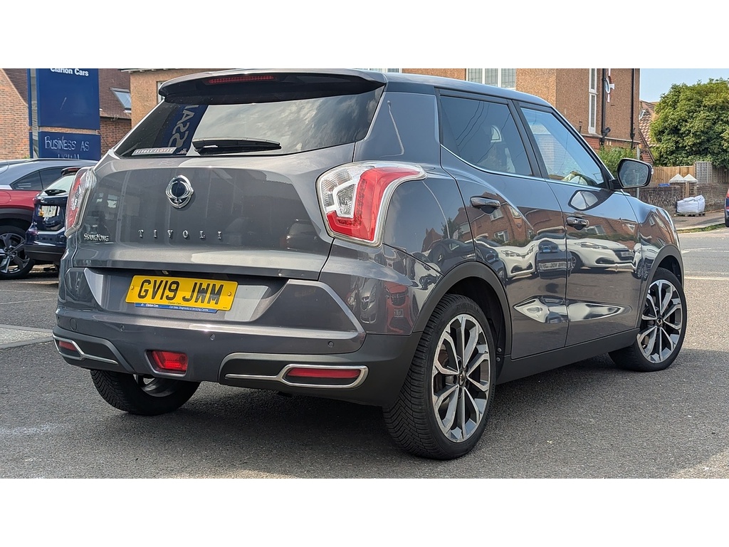 SsangYong Tivoli 1.6 E-xgi Ultimate Suv Euro 6 128 Grey #2