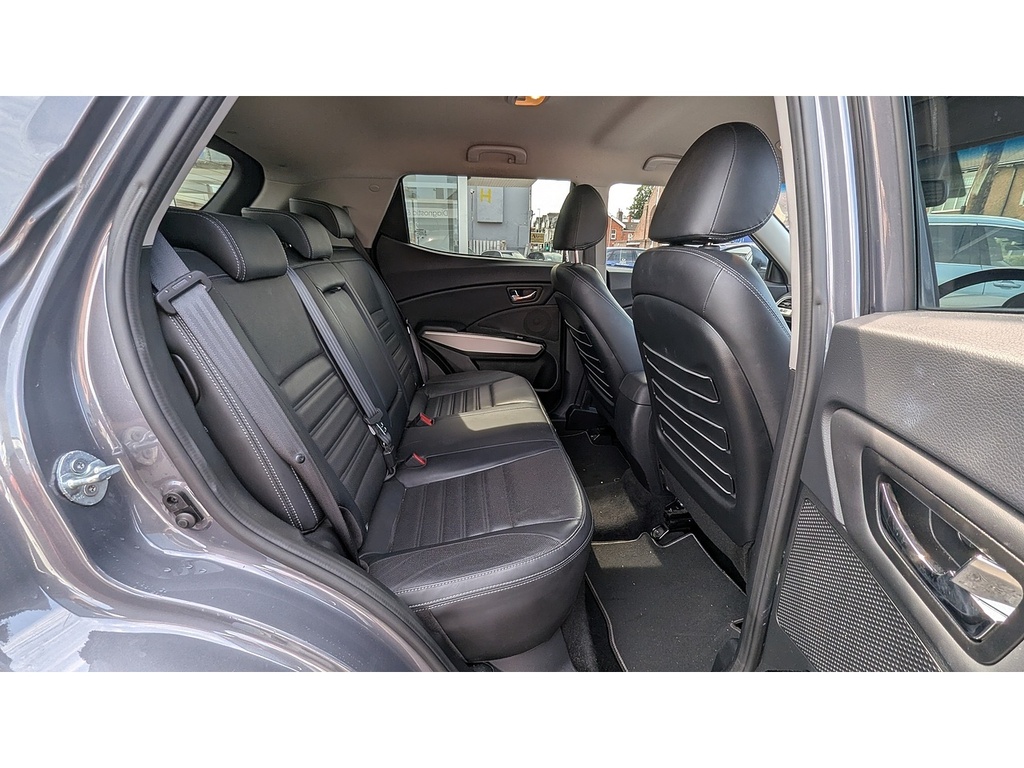 SsangYong Tivoli 1.6 E-xgi Ultimate Suv Euro 6 128 Grey #5