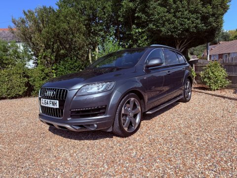 Audi Q7 2014 64 3.0 Grey